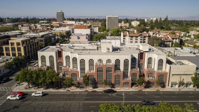 Palantir Crosses the $1 Billion Revenue Mark: What Their Tech Means for Tomorrow